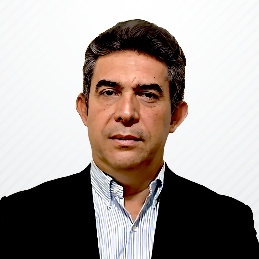 Dr. Marcos Pereira